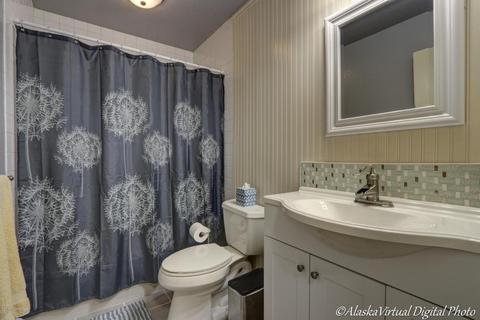 7864 Highlander Dr, Anchorage, AK 99518 photo 26
