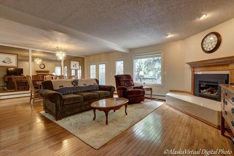7864 Highlander Dr, Anchorage, AK 99518 photo 11
