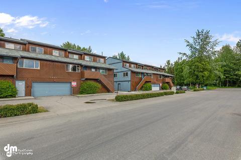 1421 E 17th Ave # 4, Anchorage, AK 99501 photo 2