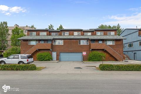1421 E 17th Ave # 4, Anchorage, AK 99501 photo 1