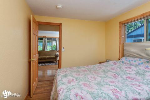 1421 E 17th Ave # 4, Anchorage, AK 99501 photo 15