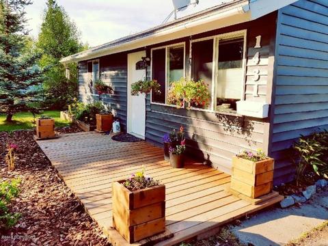 1431 Atkinson Dr, Anchorage, AK 99504 photo 1
