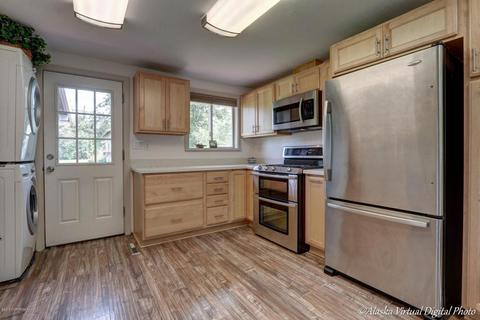 1431 Atkinson Dr, Anchorage, AK 99504 photo 8