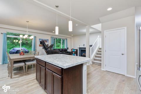 5627 Big Bend Loop, Anchorage, AK 99502 photo 5