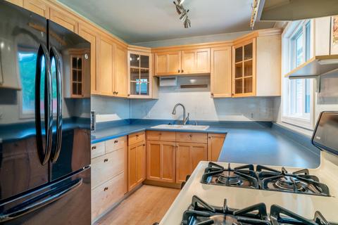 1031 E 26th Ave, Anchorage, AK 99508 photo 18