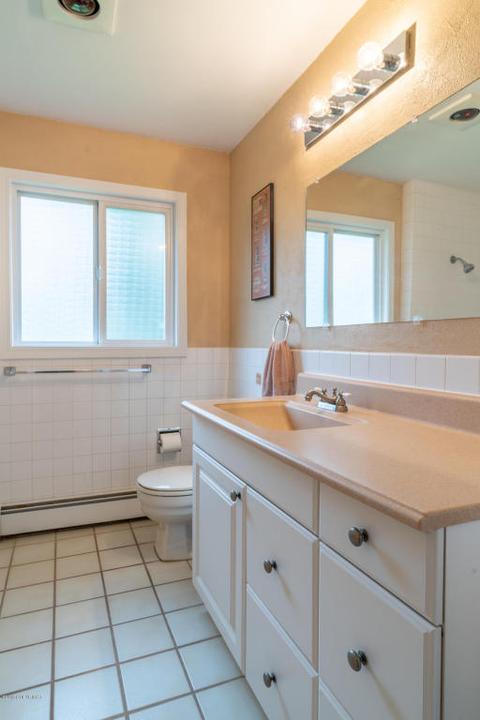 1031 E 26th Ave, Anchorage, AK 99508 photo 24