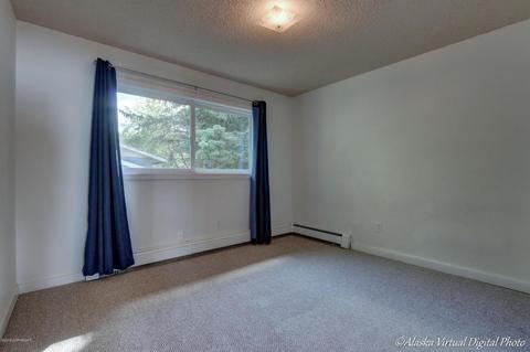 3549 Dunkirk Dr, Anchorage, AK 99502 photo 11