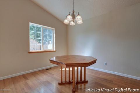 7825 Chaimi Loop, Anchorage, AK 99504 photo 2