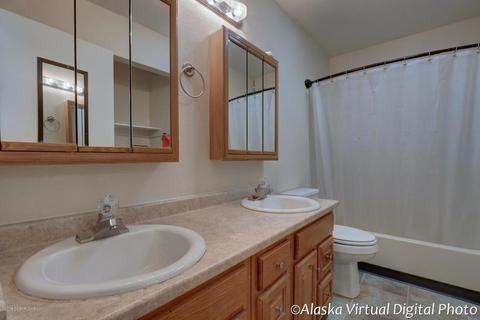 7825 Chaimi Loop, Anchorage, AK 99504 photo 14