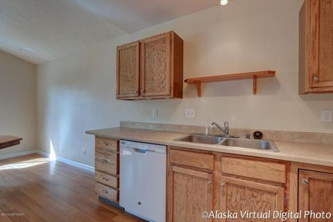 7825 Chaimi Loop, Anchorage, AK 99504 photo 10