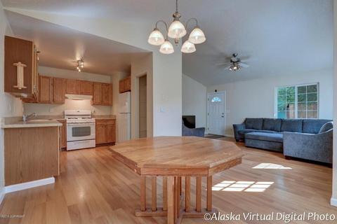 7825 Chaimi Loop, Anchorage, AK 99504 photo 3