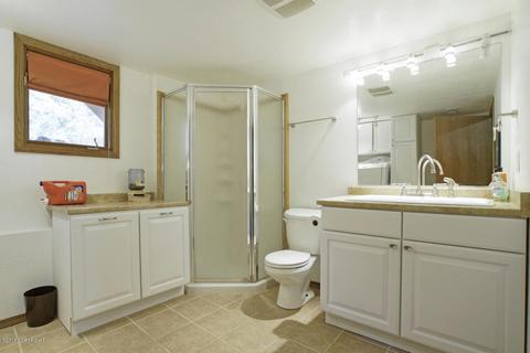 21007 Upper Lowland Ave, Eagle River, AK 99577 photo 17