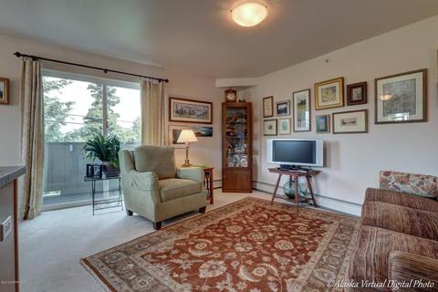 123 E 24th Ave # 3, Anchorage, AK 99503 photo 5