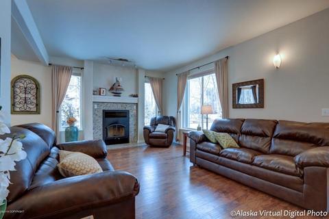 22502 Sambar Loop, Chugiak, AK 99567 photo 6