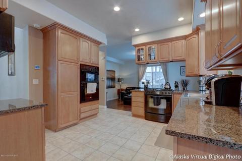 22502 Sambar Loop, Chugiak, AK 99567 photo 11