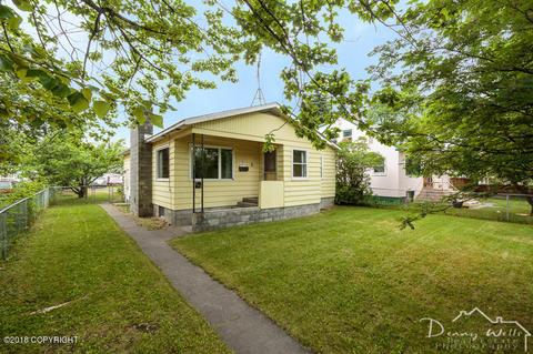 209 E Harvard Ave, Anchorage, AK 99501 photo 2
