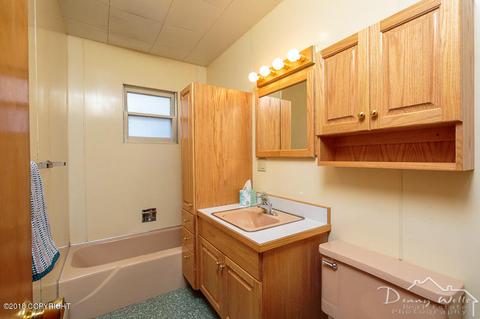 209 E Harvard Ave, Anchorage, AK 99501 photo 18