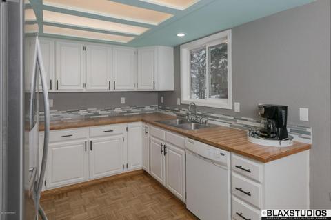 12311 Keystone Pl, Eagle River, AK 99577 photo 10