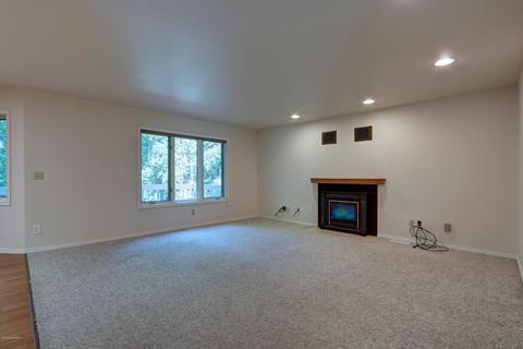7202 Hunter Cir, Anchorage, AK 99502 photo 12