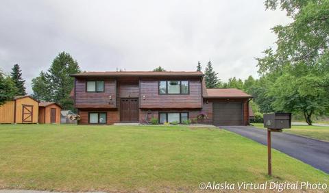 515 Fredricks Dr, Anchorage, AK 99504 photo 2