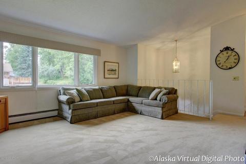 515 Fredricks Dr, Anchorage, AK 99504 photo 10
