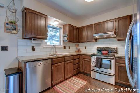 1806 Orca Pl, Anchorage, AK 99501 photo 7