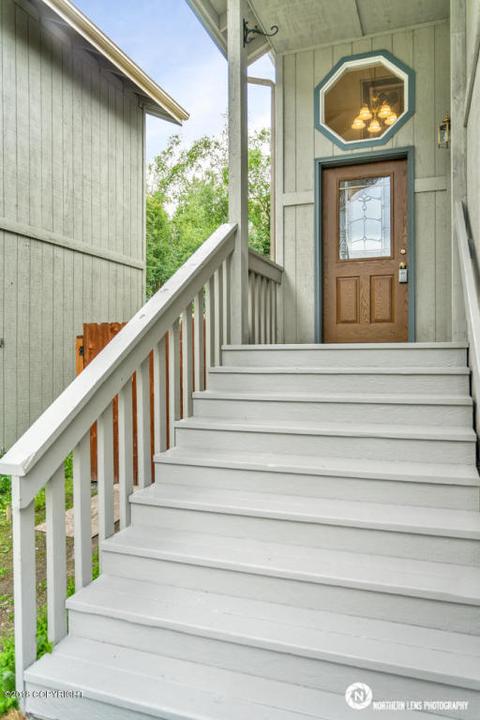 3618 Reflection Dr, Anchorage, AK 99504 photo 2