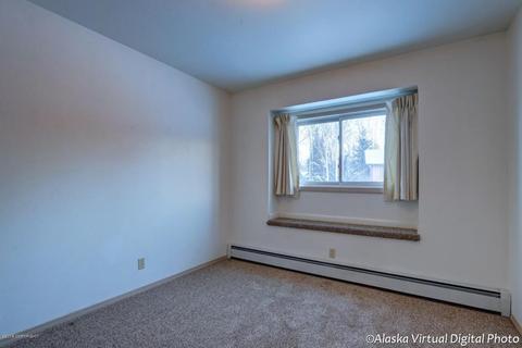 18820 S Kanaga Loop, Eagle River, AK 99577 photo 10