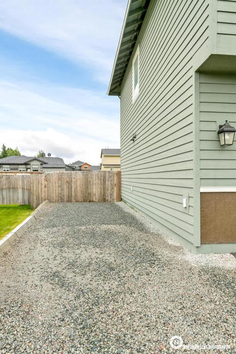 5566 Big Bend Loop, Anchorage, AK 99502 photo 3