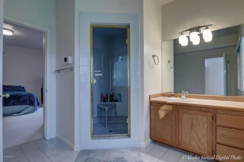 7232 Hunter Cir, Anchorage, AK 99502 photo 49