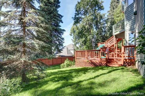 7232 Hunter Cir, Anchorage, AK 99502 photo 3