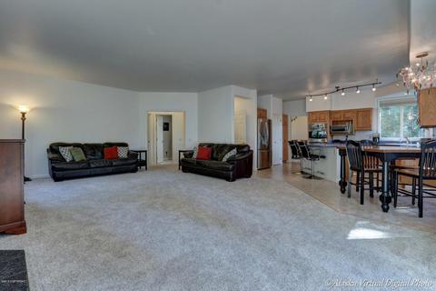 7232 Hunter Cir, Anchorage, AK 99502 photo 13
