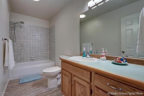 7232 Hunter Cir, Anchorage, AK 99502 photo 40