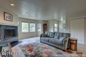 324 E Dowling Rd # 2, Anchorage, AK 99518 photo 5