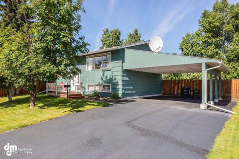 4413 E 9th Ave, Anchorage, AK 99508 photo 1