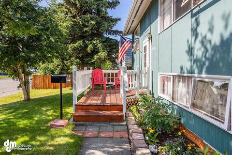 4413 E 9th Ave, Anchorage, AK 99508 photo 5