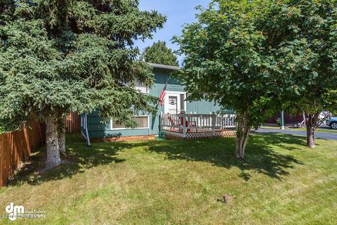 4413 E 9th Ave, Anchorage, AK 99508 photo 3