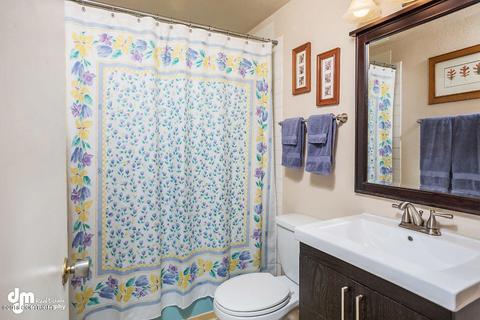 4413 E 9th Ave, Anchorage, AK 99508 photo 22