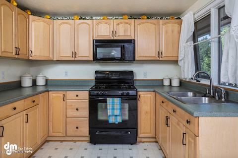 4413 E 9th Ave, Anchorage, AK 99508 photo 15