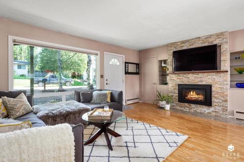 7604 Adobe Dr, Anchorage, AK 99507 photo 4
