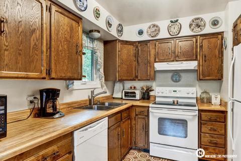 8551 E 11th Ct, Anchorage, AK 99504 photo 10
