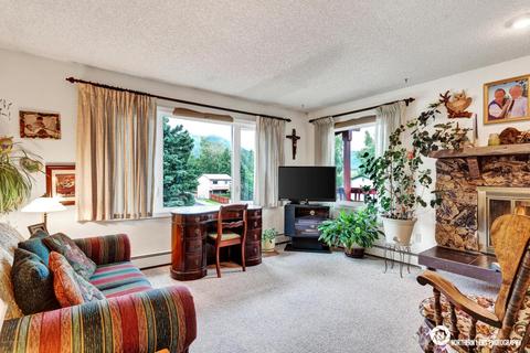 8551 E 11th Ct, Anchorage, AK 99504 photo 5