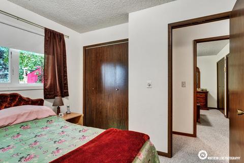 8551 E 11th Ct, Anchorage, AK 99504 photo 18