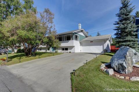 1807 Dimond Dr, Anchorage, AK 99507 photo 1