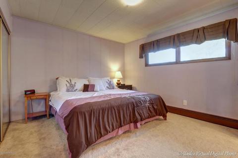 1807 Dimond Dr, Anchorage, AK 99507 photo 17