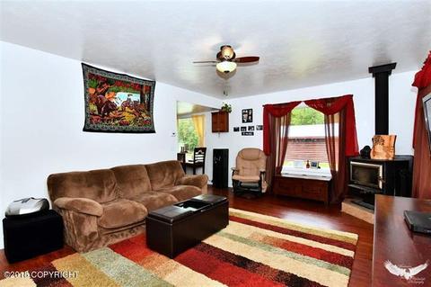 2849 Circle Loop Rd, North Pole, AK 99705 photo 11