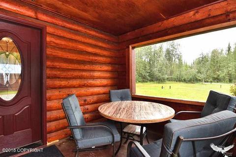 2849 Circle Loop Rd, North Pole, AK 99705 photo 4