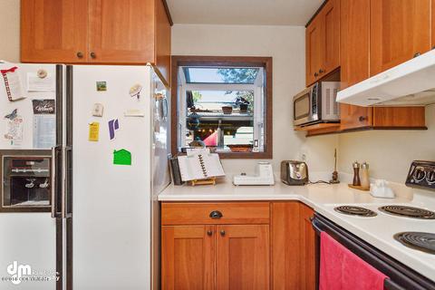 3353 Wiley Post Loop, Anchorage, AK 99517 photo 8