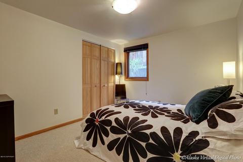 1322 O St, Anchorage, AK 99501 photo 26