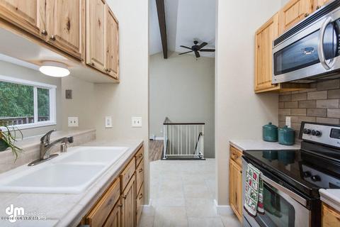 6610 E 16th Ave, Anchorage, AK 99504 photo 14